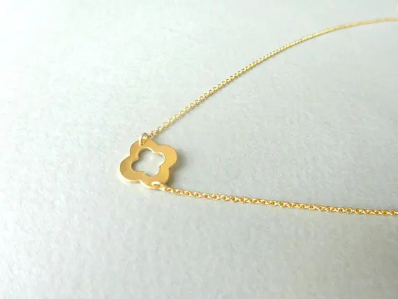 

30PCS Outline Open Four Leaf Clover Necklace Lucky 4 leaf Clover Necklace Simple Grass Plant Shamrock Necklaces Birthday Gifts