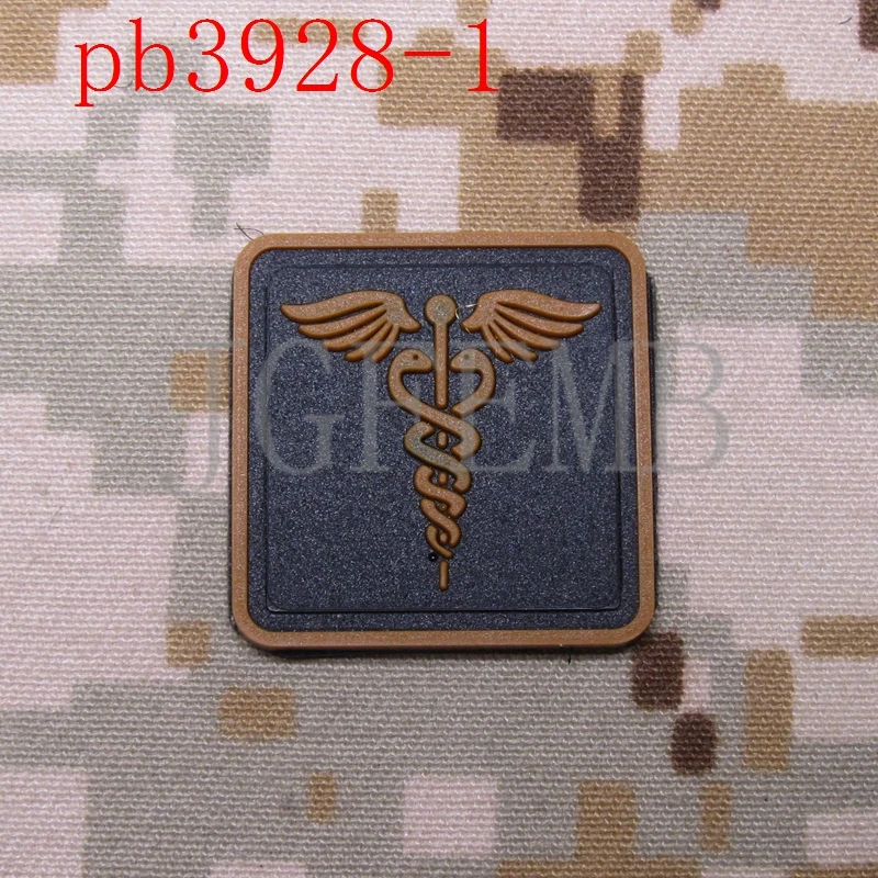 pb3928 Tan 2 шт. DEVGRU медицинский спасательный тактический боевой дух военный 3D ПВХ патч - Цвет: pb3928 Tan