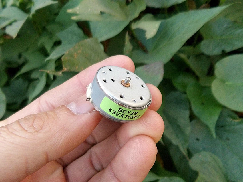 Солнечный двигатель 400 микро двигатель постоянного тока DC3V 6500 об/мин ультра-тонкий круглый Двигатель Диаметр 24,3 мм электрическая техника аксессуары Высокое качество Новинка