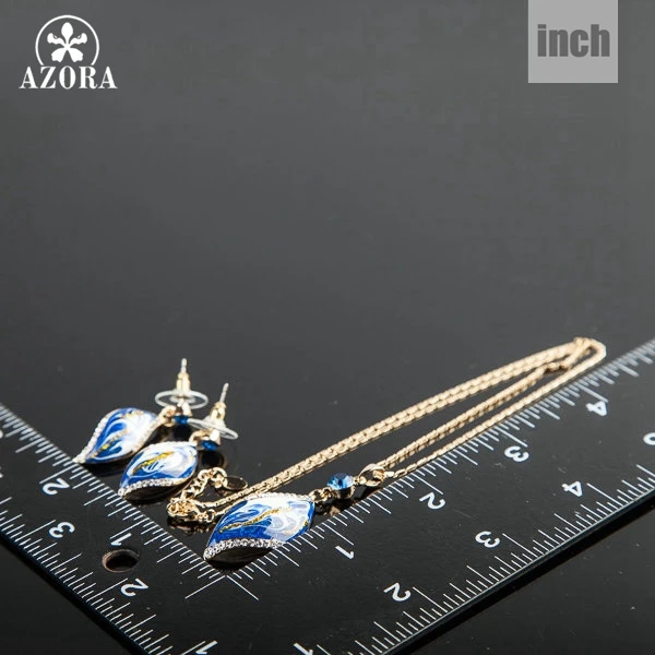 Набор украшений AZORA с золотистым цветом и рисунком масляной живописи в виде сережек и ожерелья TG0033.