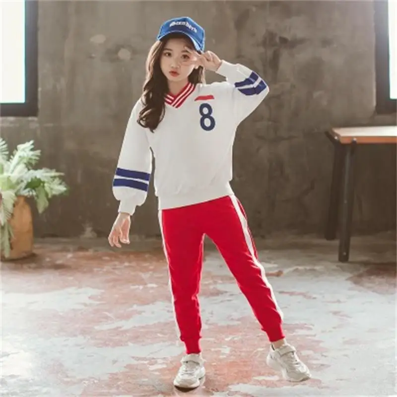 

Baby girl big boy cotton digital autumn suit 2018 new Korean version of the two-piece autumn autumn sports children's clothing t