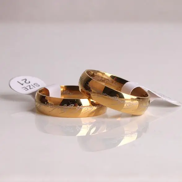 Кольца золотого цвета с цепочкой из бисера мужские и женские ювелирные изделия