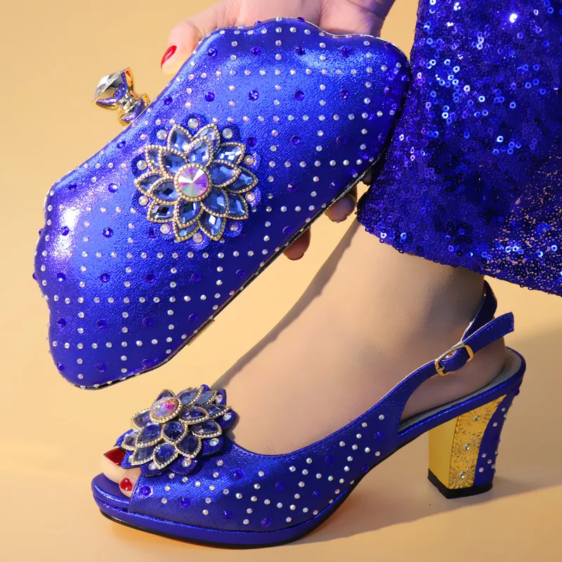 Новые фиолетовые Свадебные итальянские туфли с сумочкой в комплекте украшенные