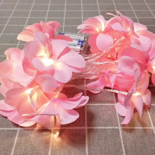 Белый фиолетовый ткань frangipani с цветочным рисунком для свадебных торжеств светодиодный индикатор заряда батареи, Плюмерия, гирлянда, вечерние, Рождество, в спальню 1/2/3/4 м - Испускаемый цвет: Pink