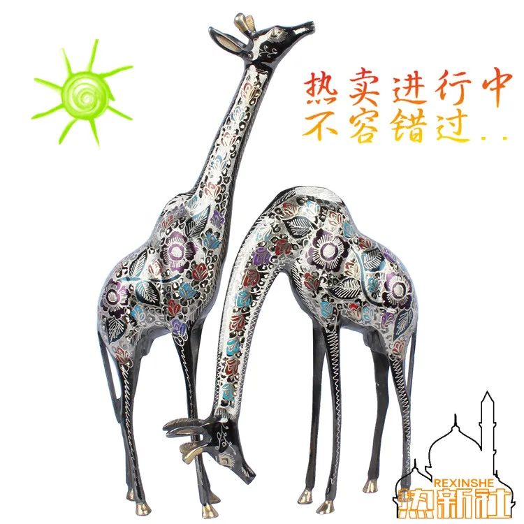 

Pakistan imported handmade flower color of giraffe paint bronze copper decoration animal lovers Giraffe