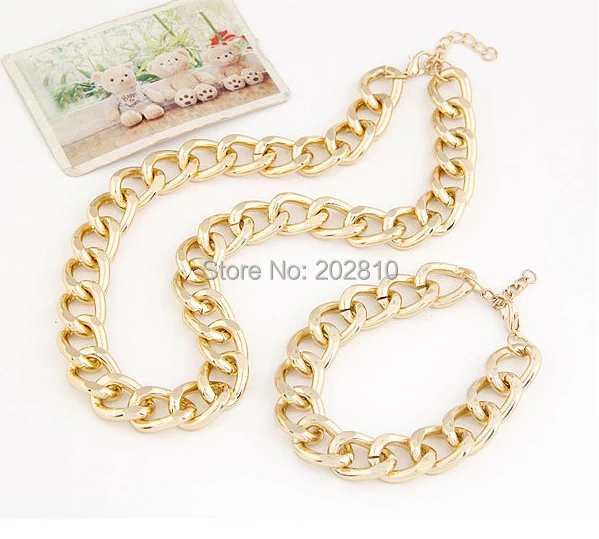 

2022 New Fashion Gold-color Women Gift Chain Chunky bracele & necklace jewelry sets,trendy girls gold big chunky jewelry sets