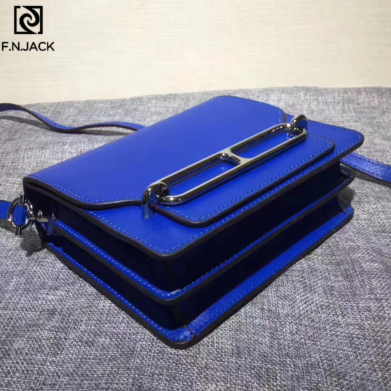 F. N. JACK новые женские сумки осень и зима коровья кожа женская сумка Высокое