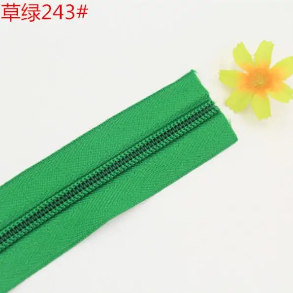grass green 243 3 м длиной 5# черный белый серый красный бежевый нейлон катушки молнии в рулоне с 3 шт. ползунки для самостоятельного пошива одежды аксессуары - Цвет: grass green 243