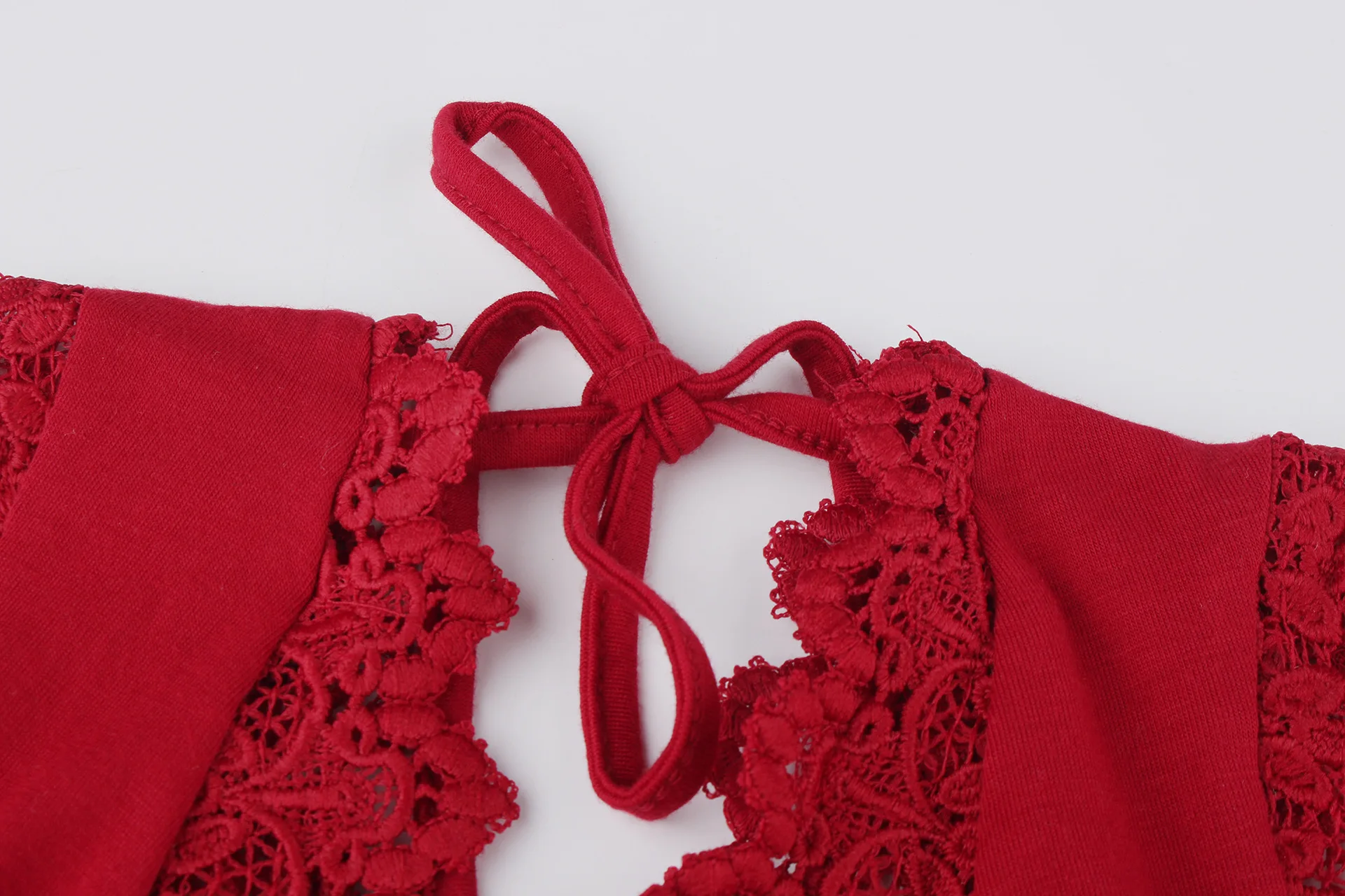 2019 new summer sexy deep V-neck lace Hollow out Bodysuits Women Sleeveless Jumpsuits Romper Ladies Shorts Playsuits |