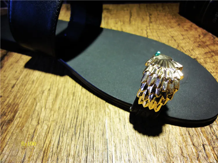 Шлепанцы для отдыха летние пляжные сандалии гладиаторы мужчин кожаная обувь на