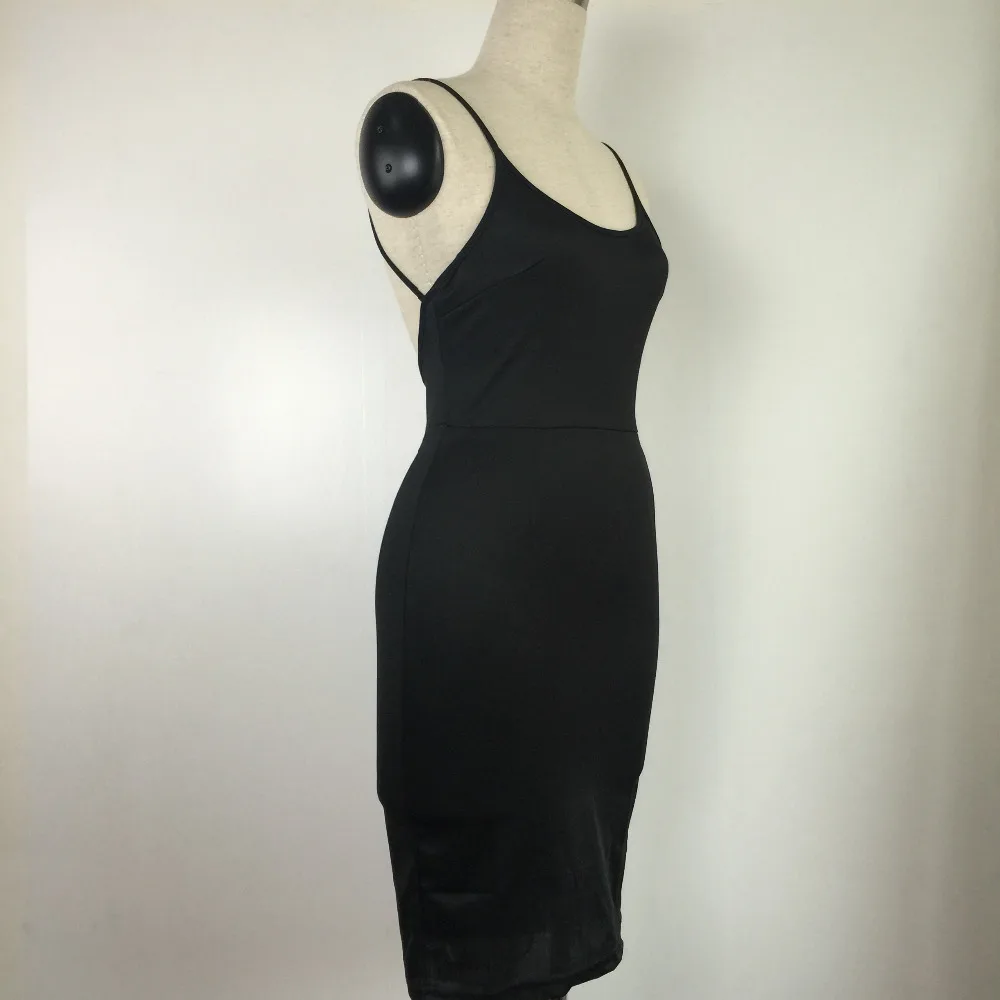 Европа и США женские новые летние однотонные с тонкими лямками Платье без