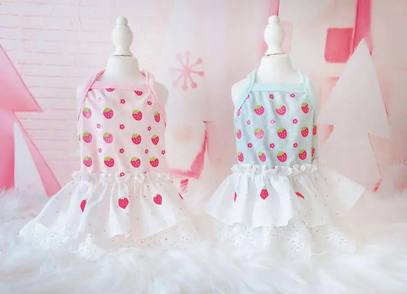 Милая декоративная пачка с клубничкой для собак весна-лето 2019 цвета: розовый