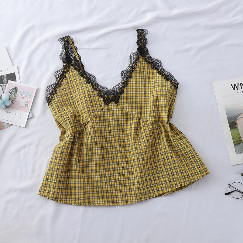 Женский топ на бретельках с V-образным вырезом и кружевом | Женская одежда