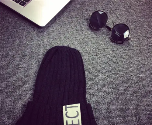 New Fashion Women Winter Letters Warm Knitted Hats Lovers Beanie Ski Skull Caps |
