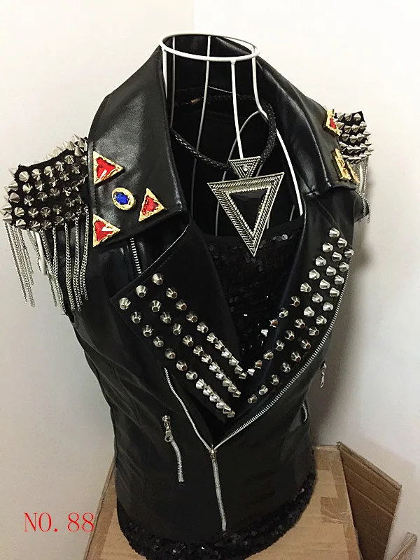 Костюм мужской кожаный с заклепками модный Приталенный жилет бахромой