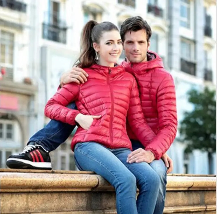 Базовые Куртки зимняя женская парка на молнии с карманами и капюшоном