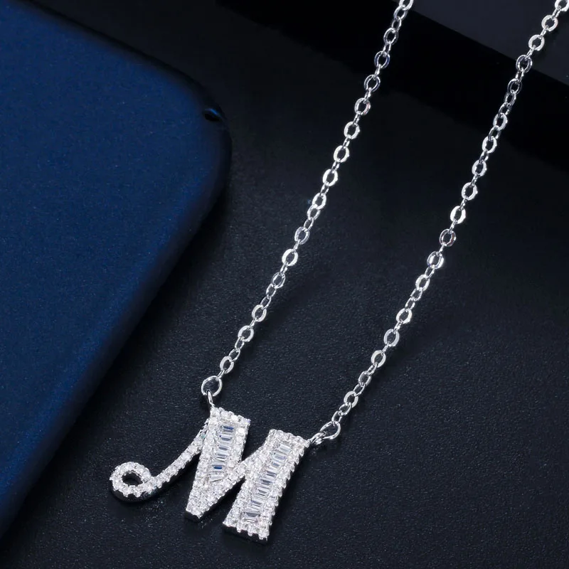 CWWZircons Personalized Cubic Zirconia Crystal 26 Initial Name Letter Pendant Necklace for Women DIY Custom Jewelry Gift CP046 - Окраска металла: M