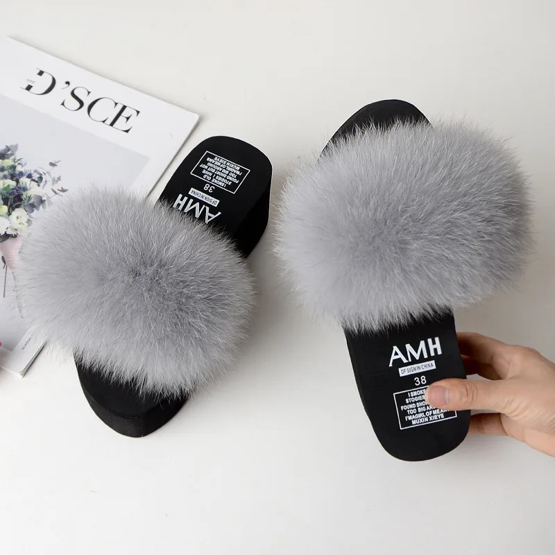 Женские тапочки пушистые плюшевые на платформе Вьетнамки внутри и снаружи