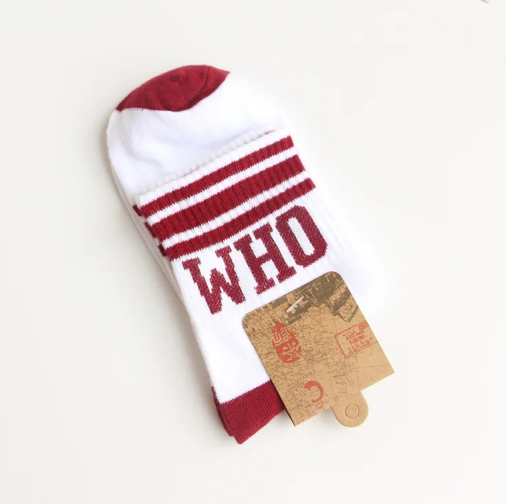 4 Шт. Новый Женщины/Мужчины Хлопок Короткие Носки Зимой и Осенью Мода Полосой