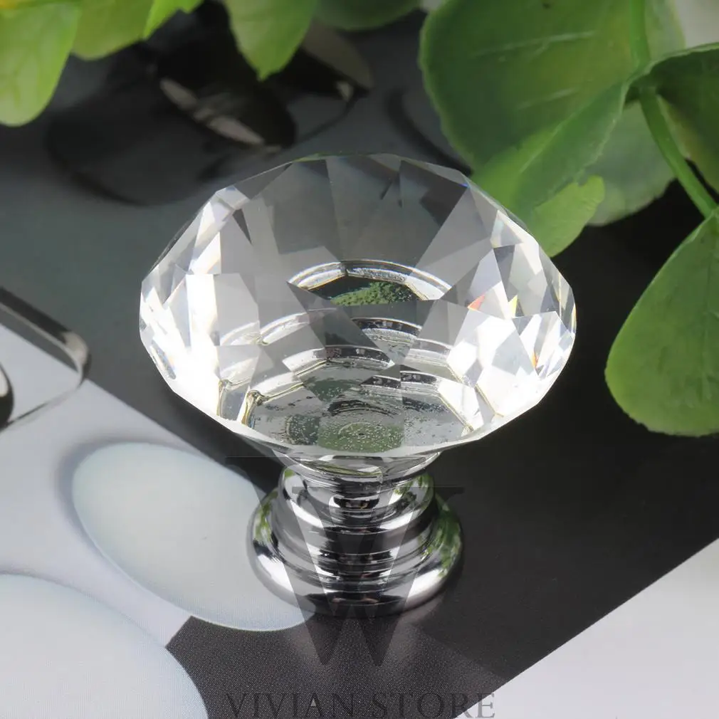 1 pc 2017 New 30mm Diamond Clear Crystal Glass Door Pull Drawer Cabinet Furniture Accessory Handle Knob Screw Hot Worldwide |