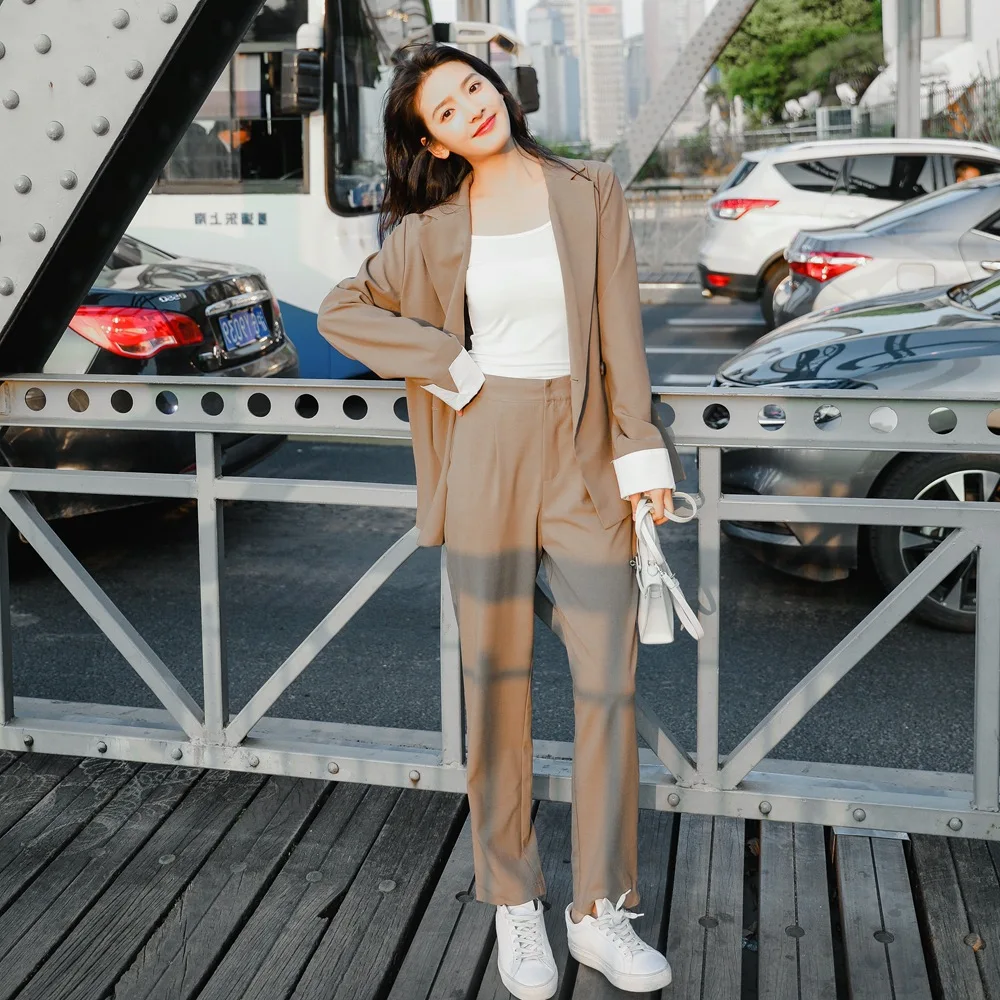 Женский комплект весна 2019 новый модный костюм в стиле ретро куртка и штаны два