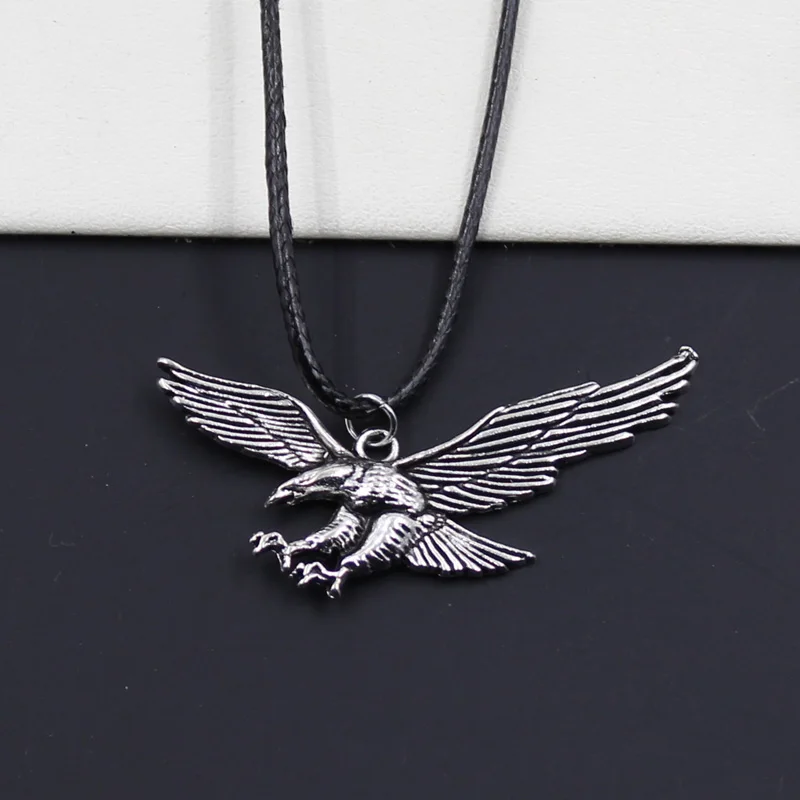 Ожерелье-чокер из искусственной кожи с подвеской ястреб | Украшения и аксессуары