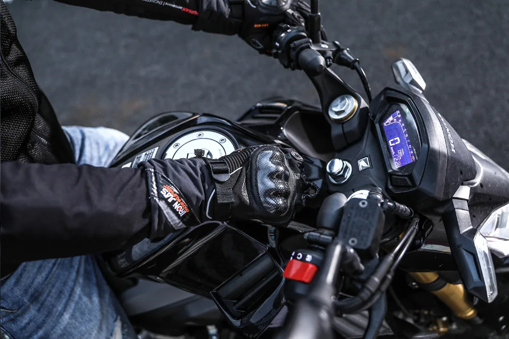 Углеродного волокна moto rcycle перчатки теплые ветрозащитные носимых