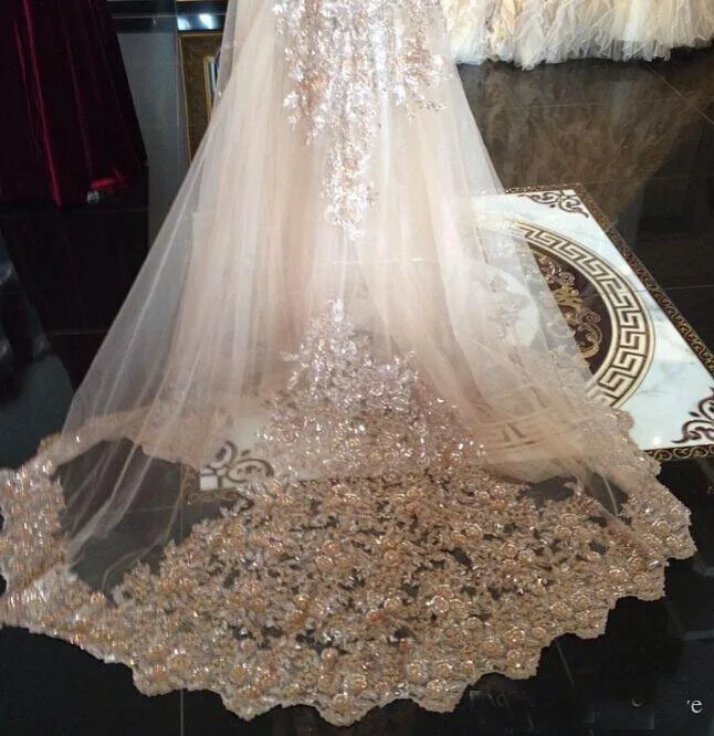 

Romantic Bridal Veils Sequins Luxury Cathedral Veil Appliques Lace Edge Custom Made Long Wedding Veils Arabic Wedding Veil 2019