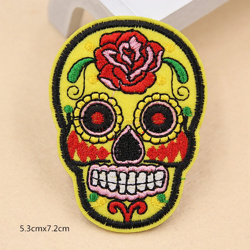 

9pcs/lot Punk Rock Skull Embroidery Patches Various Style Flower Rose Skeleton Iron On Biker Patches Clothes Stickers Applique