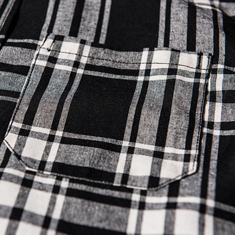 Классическая мужская рубашка без рукавов в черно-белую клетку с боковой молнией