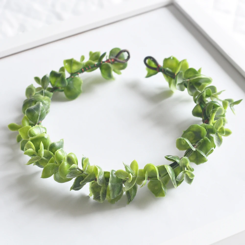 

6Pcs Hot New Handmade Foliage Girls Baby Shower Bridal Shower Primitive Rustic Wreath Boxwood Flower Crown Woodland Tiara Props