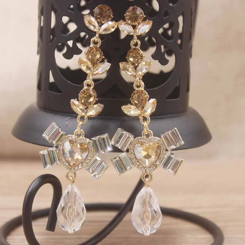 925 Серебряные иглы чистый жемчуг Висячие серьги для женщин Асимметричная звезда