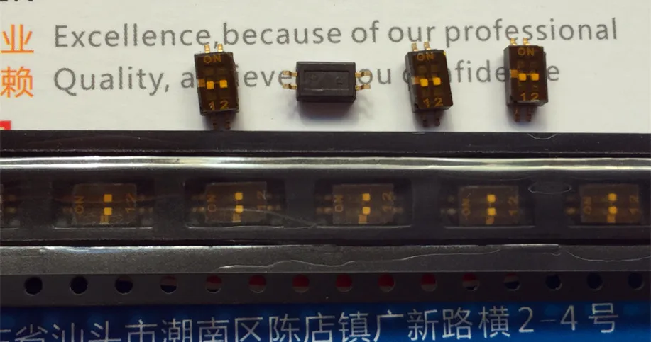 

Оригинальный Новый циферблатный переключатель 100% 218-2LPSTRF 2bit SMD 1,27 мм, кодирование плоского циферблата