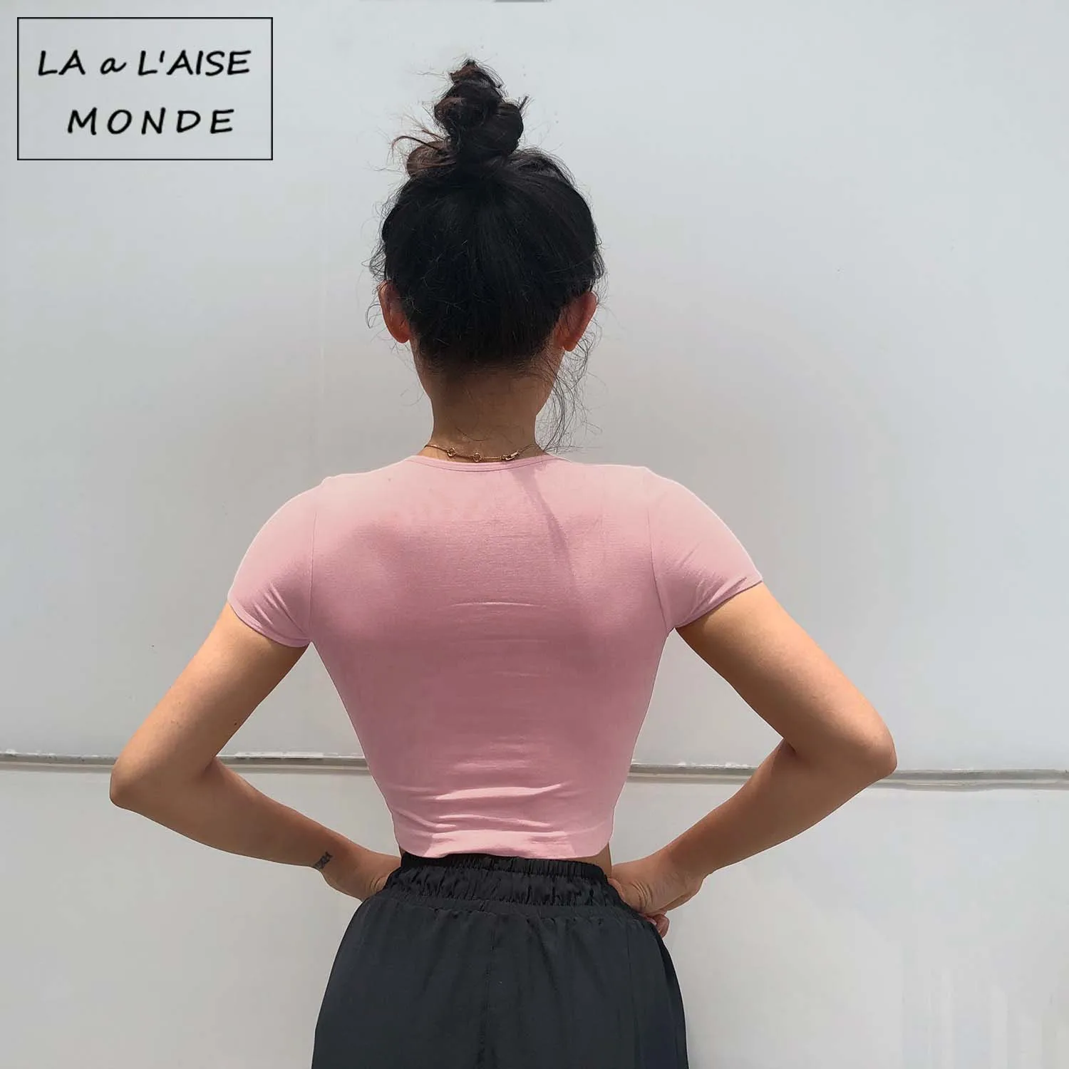 Однотонный облегающий спортивный топ женская короткая футболка быстросохнущая