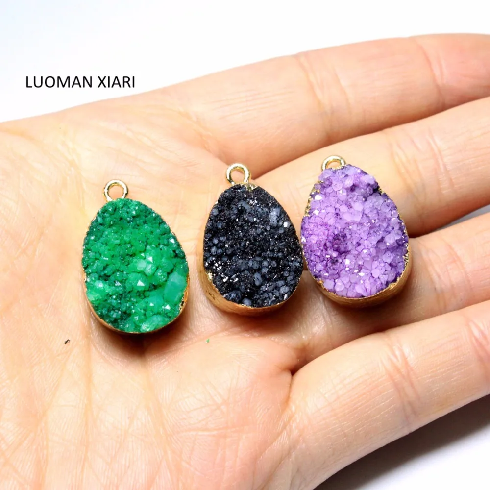 Оптовая продажа естественная Друза Кристальный камень кулон крашеный цвет