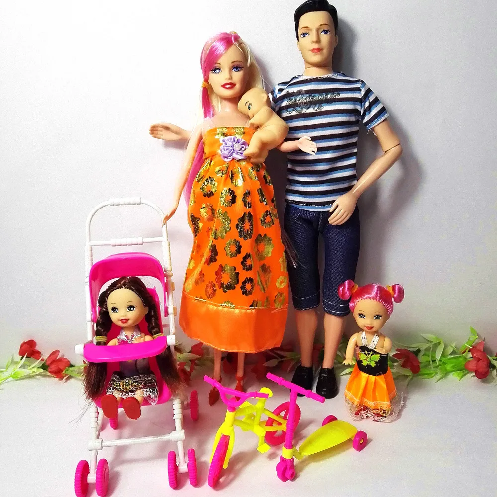 Игрушки для семьи куклы на 5 человек костюмы 1 мамы папа 2 маленькой девочки-Келли