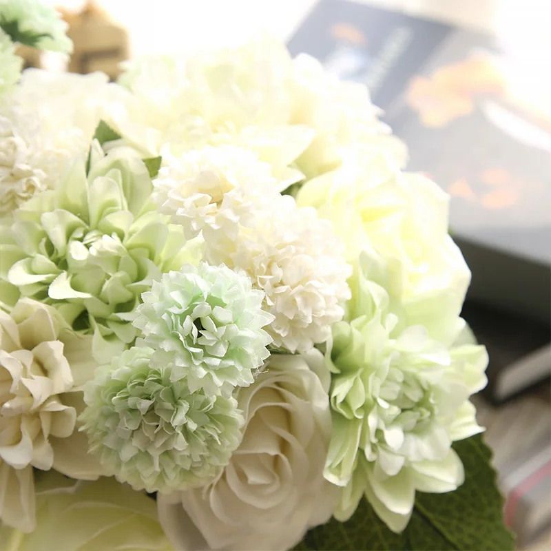 

Artificial flowers Rose Bouquet Decorative fake Silk Flowers Bride Bouquets for Wedding Home Party Decoration Wedding Supplies