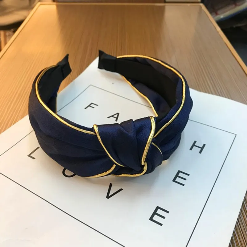 Женский ободок с широкими краями Boutique спортивный бантом средней длины в стиле