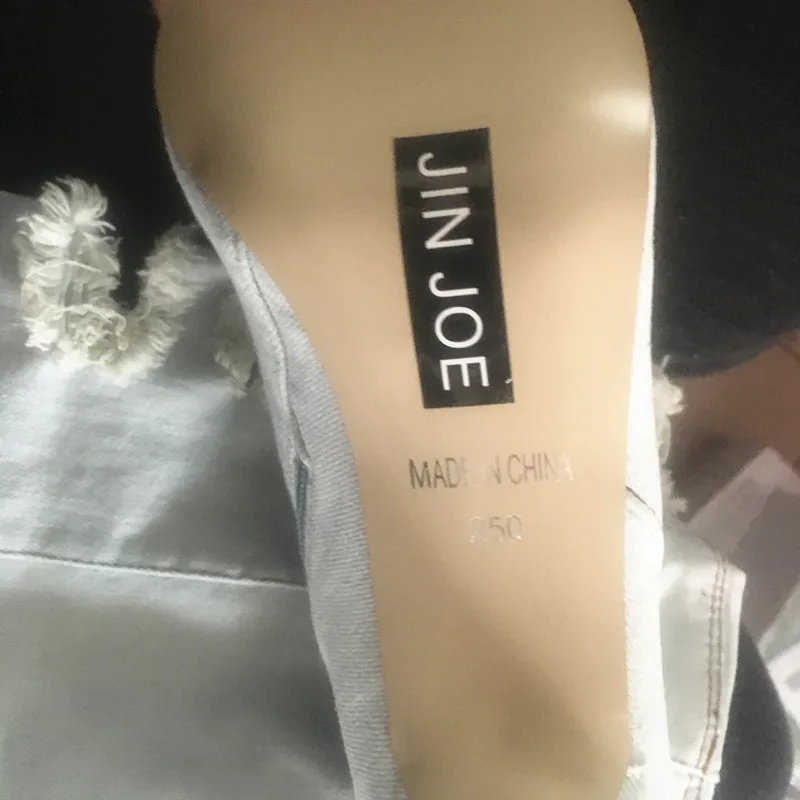 Женские джинсовые ботфорты JINJOE рваные потертые из денима на высоком каблуке с