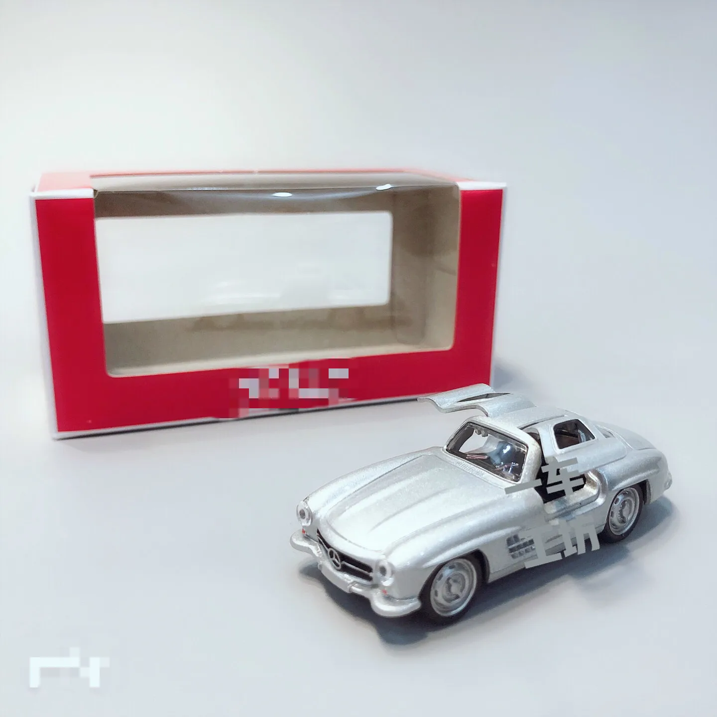 A 1/64 Norev синий чудо Benz Серебряная Стрела 300sl транспортное средство прицеп Запуск винтажный автомобиль Костюм сплав авто салон девушки - Цвет: A