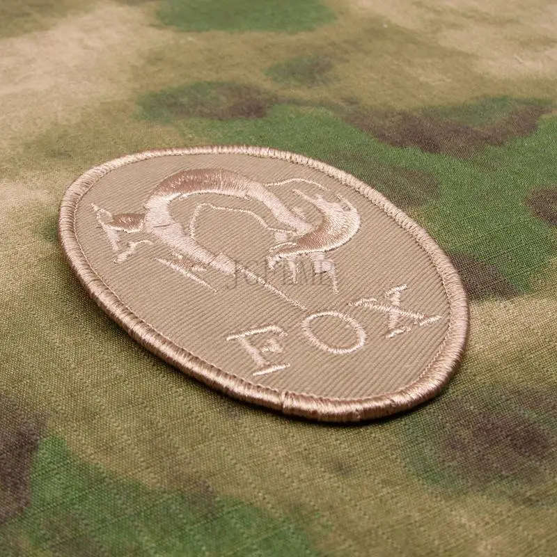 Tan MGS Лиса гончая специальная сила Группа призрак вышитые патч B3267 | Дом и сад