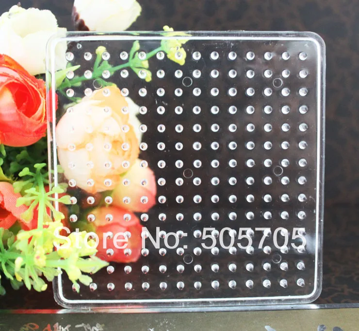 Бесплатная доставка SP03 маленький квадратный pegboards для 5 мм Хама бусины perler DIY