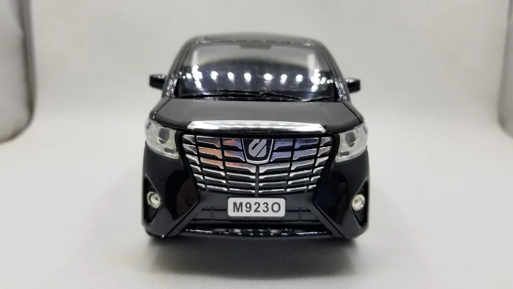 1:24 литая под давлением модель для Toyota Alphard VELLFIRE черный MPV откатная Музыка флэш-светильник сплав игрушка миниатюрная коллекция подарки