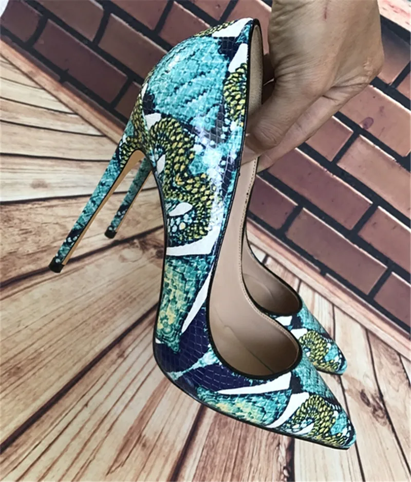 Брендовые пикантные женские туфли-лодочки со змеиным принтом большие размеры 33-44