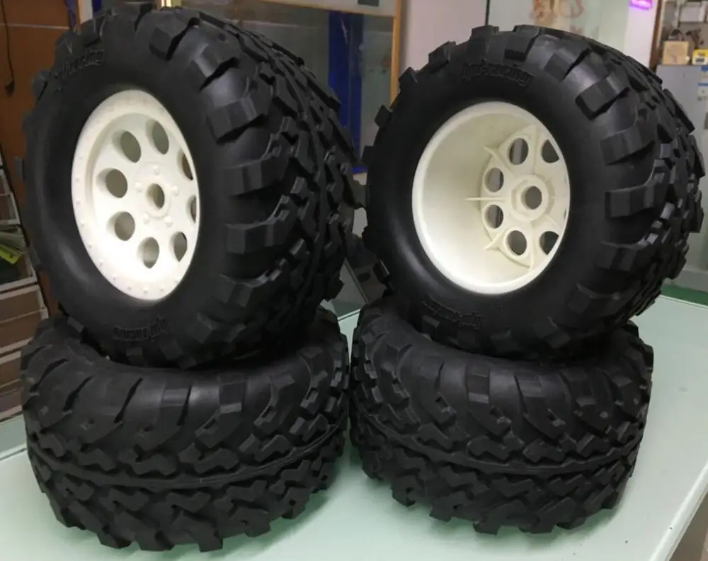 Комплект шин HPI 1/8 для гоночных багги с белым отверстием флюса SAVAGE 4 6 XL 2 шт. |
