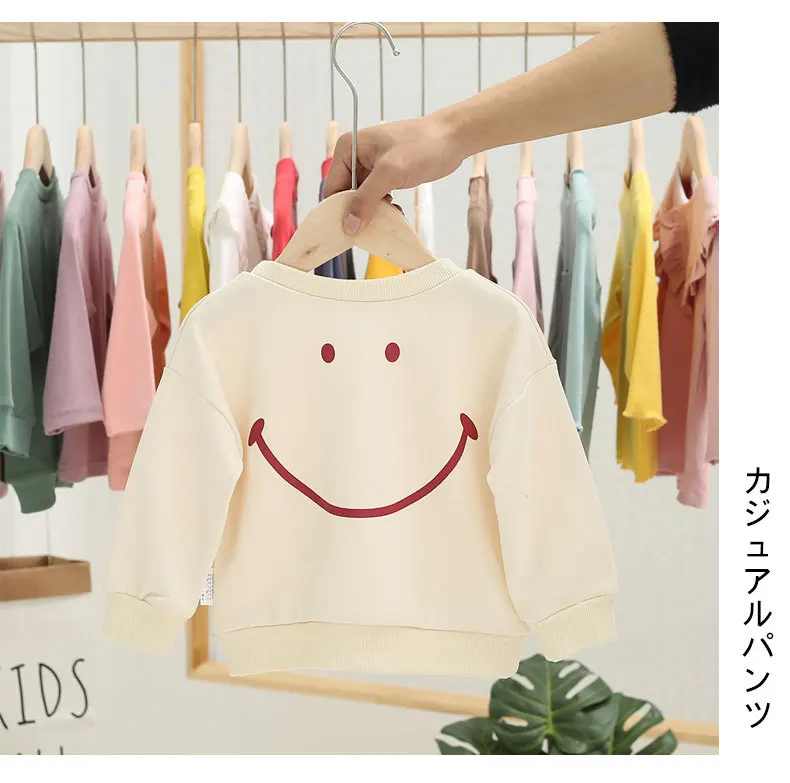 Толстовки для мальчиков; Повседневная Толстовка с принтом смайлика для маленьких девочек; хлопковые рубашки с длинными рукавами на весну-осень; одежда для детей; топы для малышей;