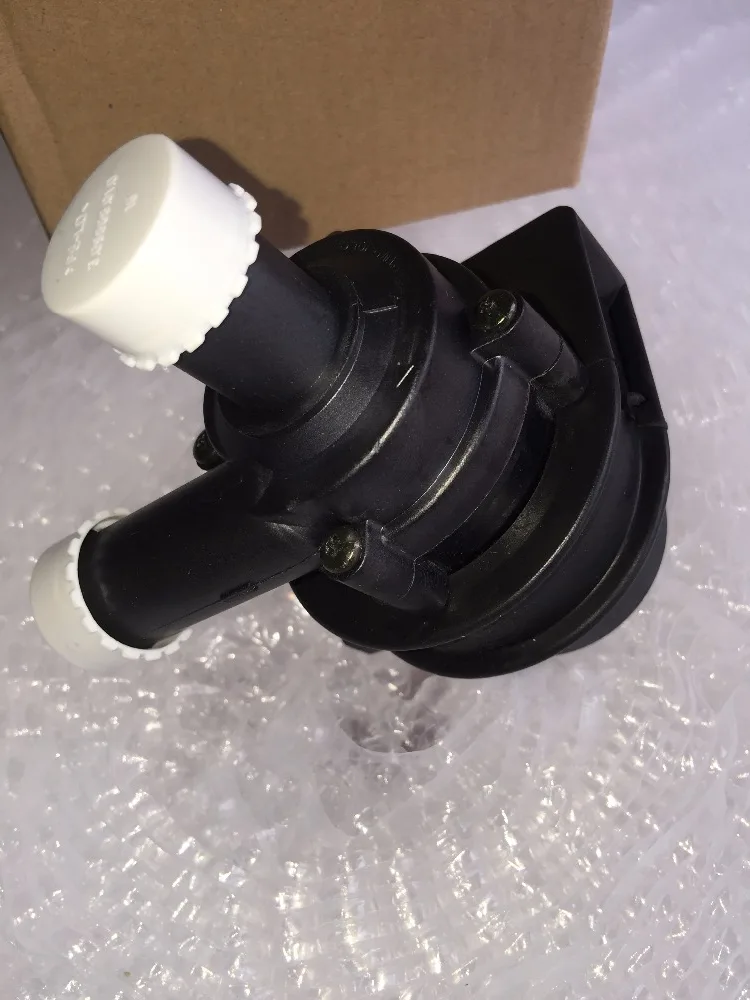 1K0965561J Авто вспомогательный водяной насос охлаждения подходит VW Jetta Golf GTI Passat CC