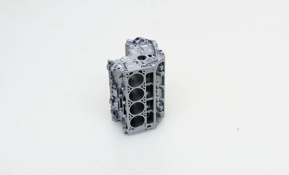 Новая литьевая Смола 1/18 модель автомобиля V8 V12 пульт дистанционного управления модифицированный автомобиль DIY Смола моделирование двигателя поршень цилиндра