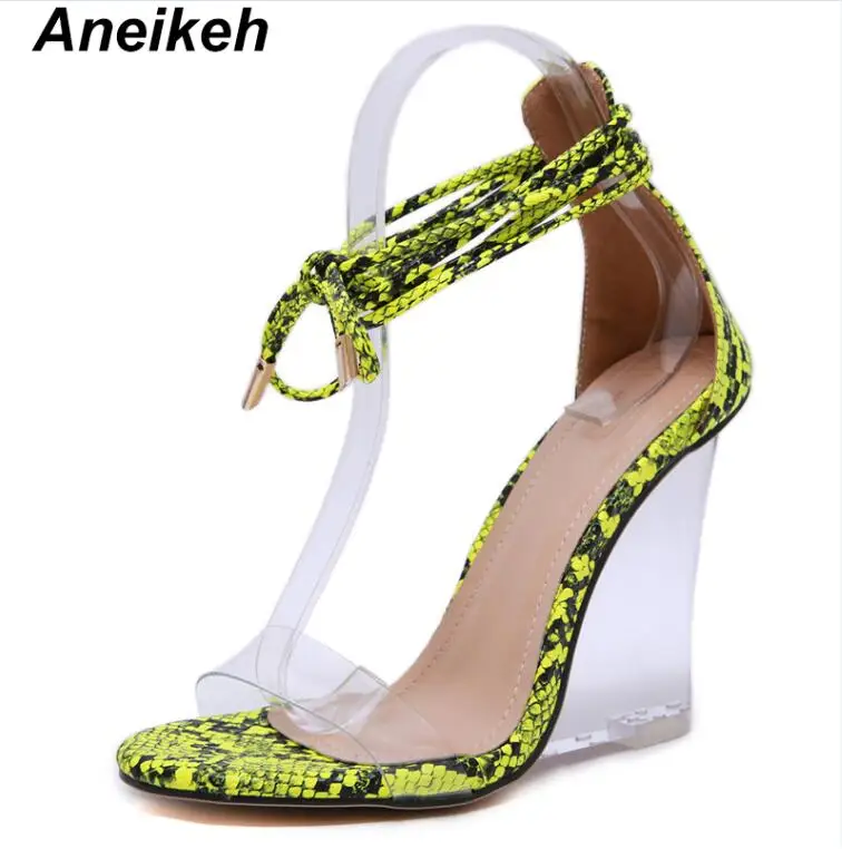 green Aneikeh/ г.; модная женская обувь; босоножки на танкетке с открытым носком на высоком прозрачном каблуке из пвх; летние туфли-лодочки на шнуровке с перекрестными ремешками - Цвет: green