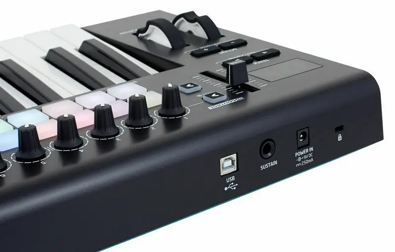 Novation Launchkey 25 MKII USB Midi контроллер клавиатура клавиш кнопок клавиатуры для
